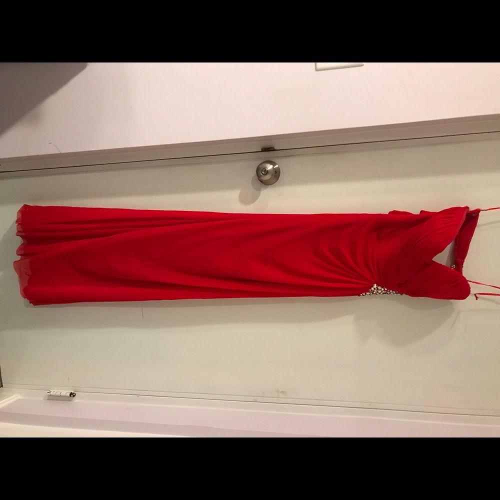 Red prom dress